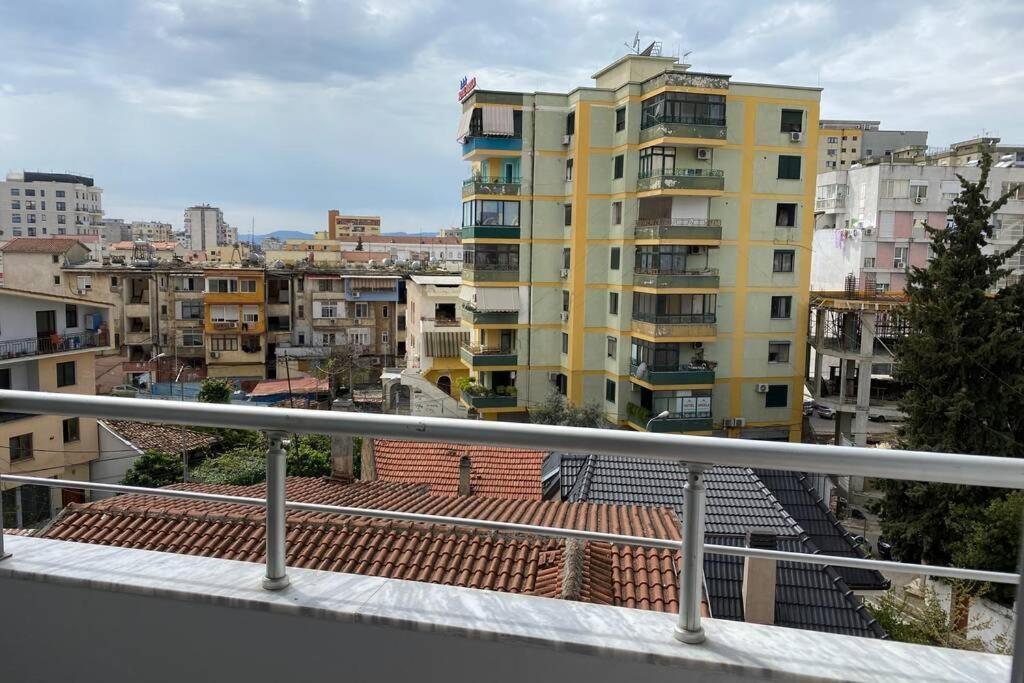 Sunlit House City Center Tiranë Eksteriør bilde